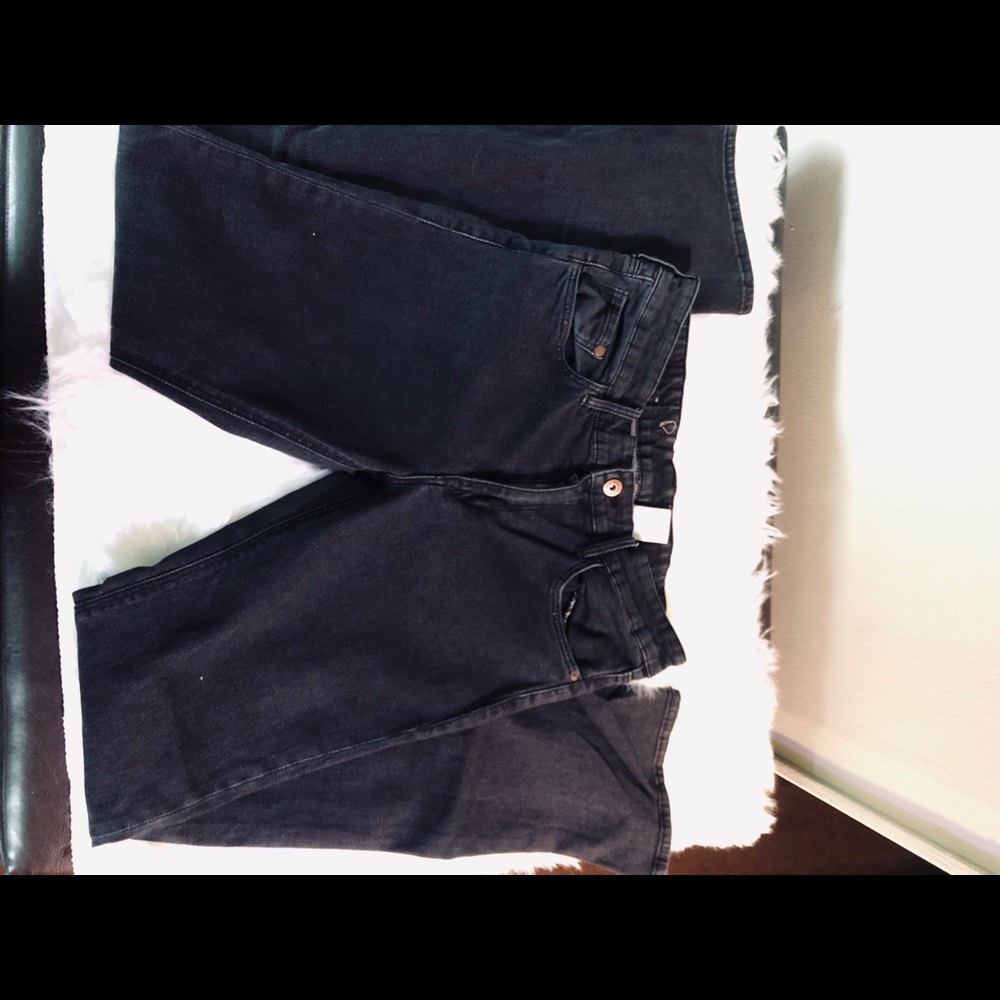 MUST HAVE SKINNY JEANS!!